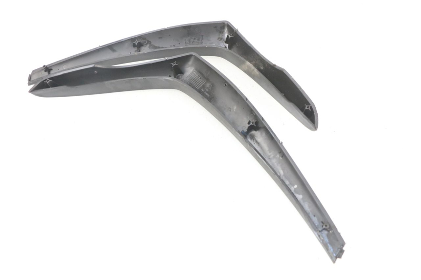 photo de CARENADO FRONTAL CONEXION PIAGGIO BEVERLY 125 (1998 - 2005)