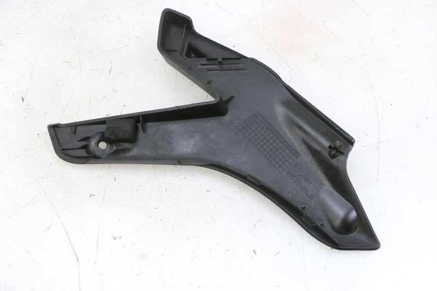 photo de CARENADO FRONTAL CONEXION SUZUKI BURGMAN 650 (2013 - 2020)