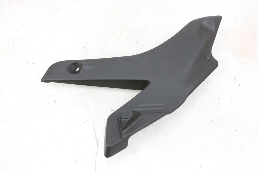 photo de CARENADO FRONTAL CONEXION SUZUKI BURGMAN 650 (2013 - 2020)