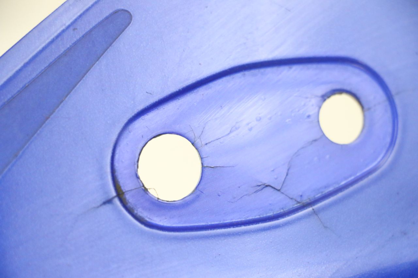 photo de CARENADO FRONTAL CONEXION STAHO FH 50 (2018 - 2019)