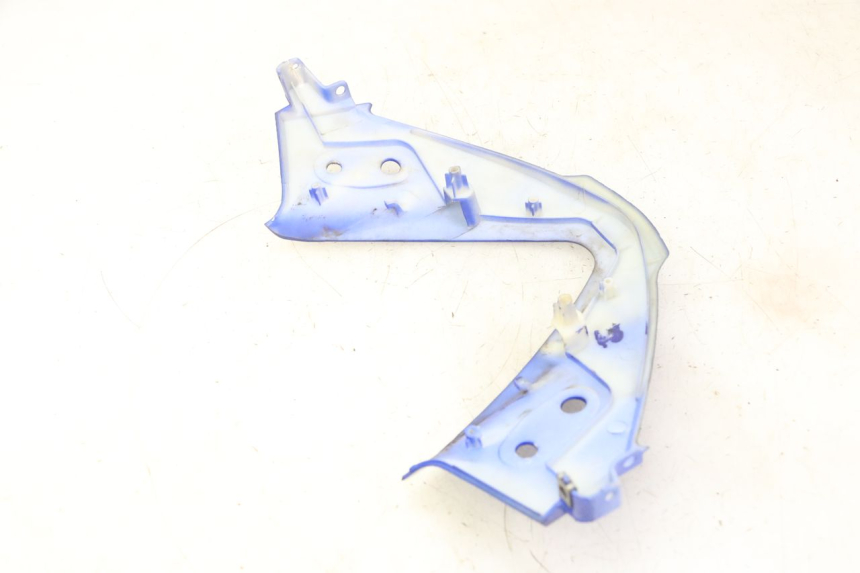 photo de CARENADO FRONTAL CONEXION STAHO FH 50 (2018 - 2019)