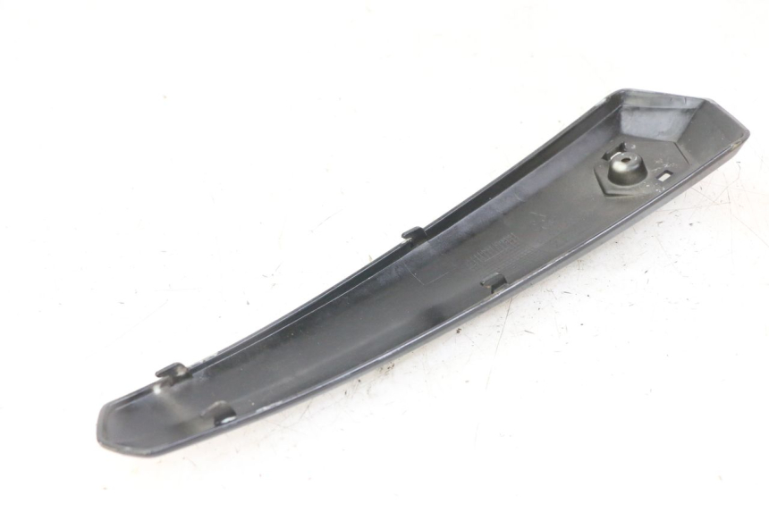 photo de CARENADO FRONTAL CONEXION PIAGGIO IE MP3 YOURBAN 300 (2011 - 2016)