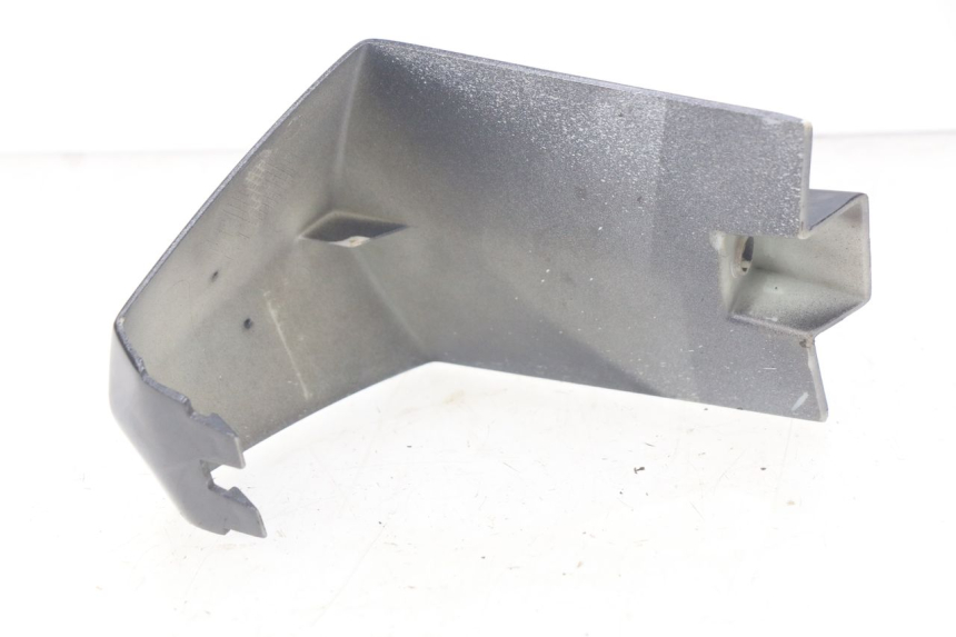 photo de JUNTA CARENAJE DELANTERO INF. PEUGEOT CITYSTAR 50 (2013 - 2017)