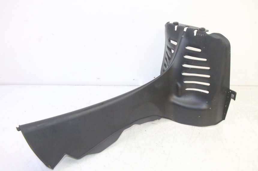 photo de CARENADO DELANTERO CONEXION PIAGGIO MP3 HPE 350 (2018 - 2020) - Detalle de la pieza