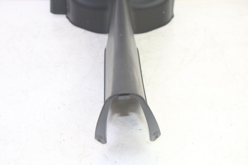 photo de CARENADO DELANTERO CONEXION PIAGGIO MP3 HPE 350 (2018 - 2020) - Otra perspectiva