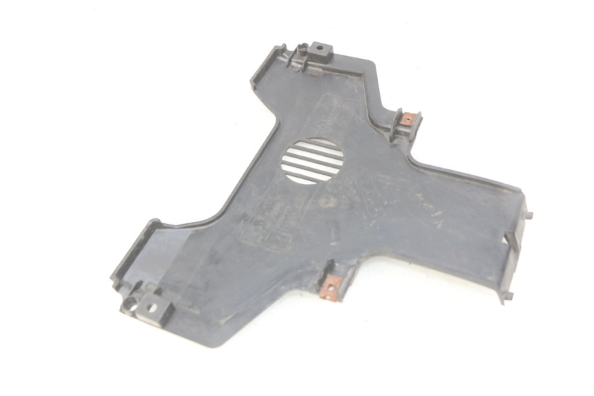 photo de JUNTA CARENAJE DELANTERO INF. PIAGGIO MP3 LT 300 (2010 - 2016)