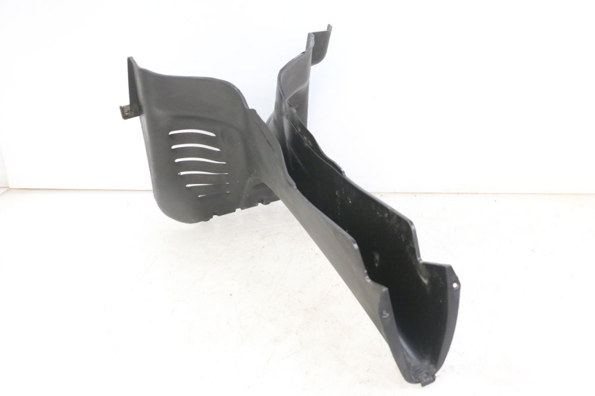 photo de CARENADO DELANTERO CONEXION PIAGGIO MP3 LT 300 (2010 - 2016) - Detalle de la pieza