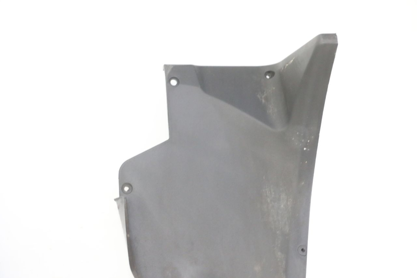 photo de JUNTA CARENAJE DELANTERO INF. PIAGGIO MP3 LT 300 (2010 - 2016)