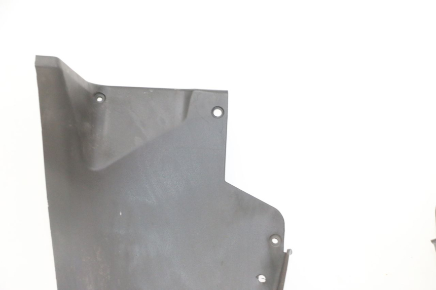 photo de JUNTA CARENAJE DELANTERO INF. PIAGGIO MP3 LT 300 (2010 - 2016)