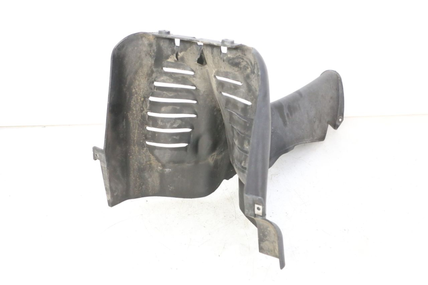 photo de CARENADO DELANTERO CONEXION PIAGGIO MP3 500 (2011 - 2015) - Estado de la superficie y material