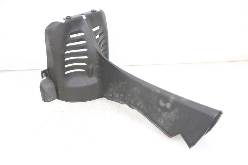 photo de CARENADO DELANTERO CONEXION PIAGGIO MP3 RL 250 (2007 - 2010) - Detalles de los puntos de fijación