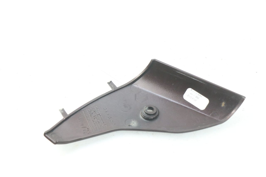 photo de CARENADO DELANTERO CONEXION PIAGGIO VESPA LX IE 125 (2010 - 2012)