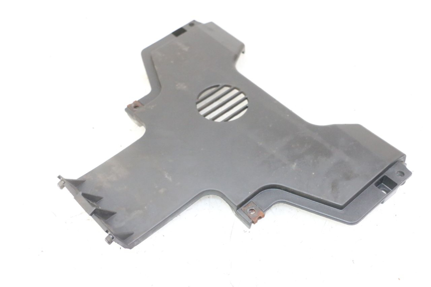 photo de CARENADO FRONTAL CONEXION PIAGGIO MP3 500 (2011 - 2015)
