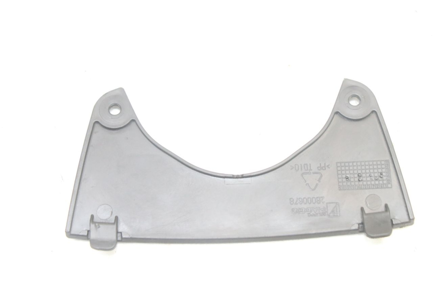photo de CARENADO DELANTERO CONEXION PIAGGIO MP3 500 (2014 - 2016)