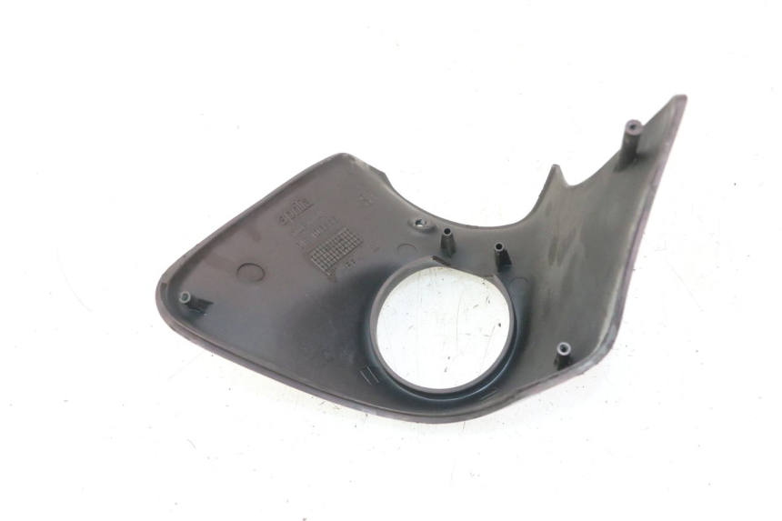 photo de CARENADO DELANTERO CONEXION APRILIA SCARABEO GT TOURING 125 (1999 - 2005)
