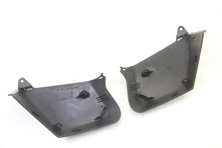 photo de JUNTA CARENAJE DELANTERO SUP. YAMAHA XMAX X-MAX 125 (2006 - 2009)
