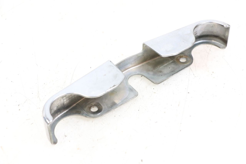 photo de CARENADO FRONTAL CONEXION SUZUKI GZ MARAUDER 125 (1998 - 2004)