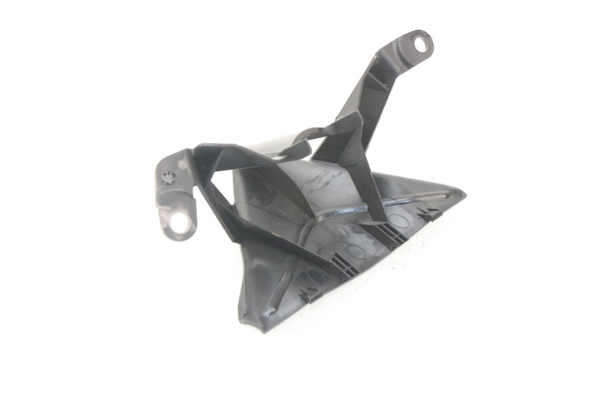 photo de CARENADO FRONTAL CONEXION YAMAHA XMAX X-MAX ABS 125 (2014 - 2016) - Zoom estado de uso