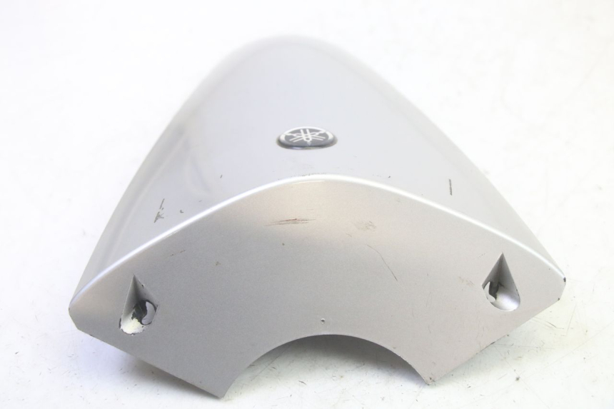 photo de CARENADO FRONTAL CONEXION YAMAHA YP MAJESTY 125 (2002 - 2006) - Detalles de los puntos de fijación