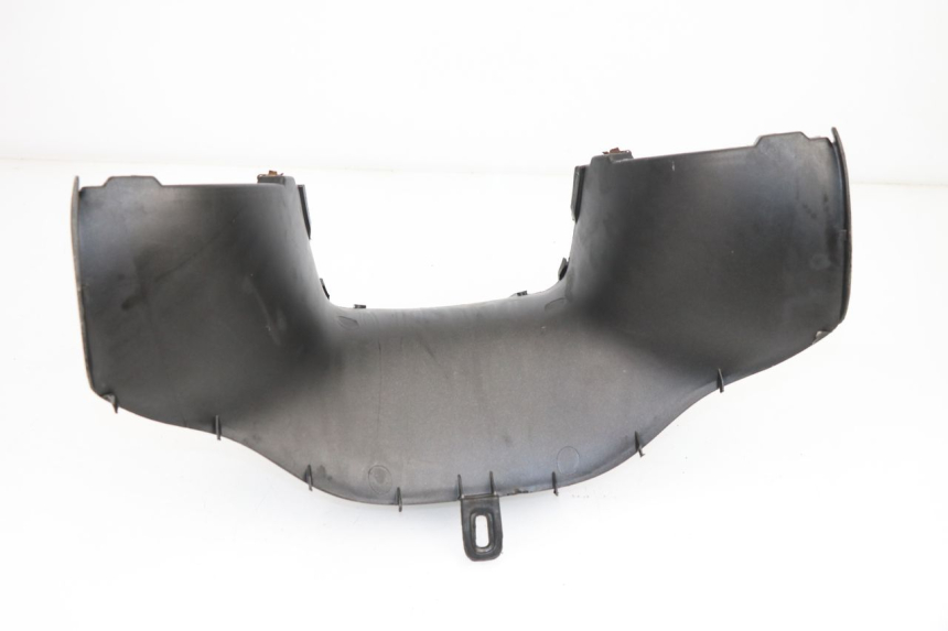 photo de TAPA REPOSAPIES CONEXION APRILIA SCARABEO GT 125 (1999 - 2007)