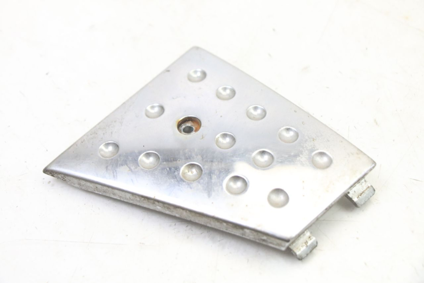 photo de TAPA REPOSAPIES CONEXION DERECHA PIAGGIO X8 125 (2004 - 2007)