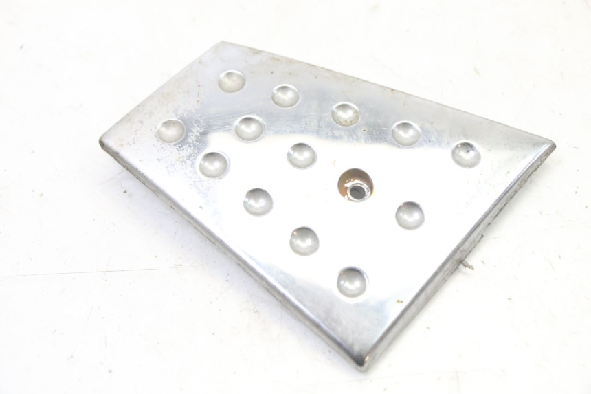photo de TAPA REPOSAPIES CONEXION DERECHA PIAGGIO X8 125 (2004 - 2007)