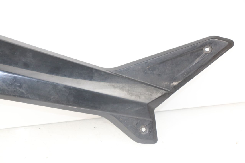 photo de TAPA REPOSAPIES CONEXION DERECHA YAMAHA XP T-MAX TMAX ABS 530 (2012 - 2015)