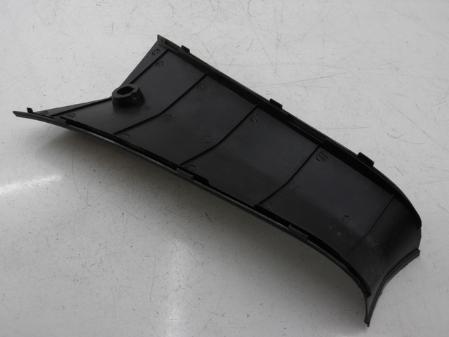 photo de TAPA REPOSAPIES CONEXION EUROCKA MATADOR 4T 50 (2010 - 2016) - Detalle de la pieza