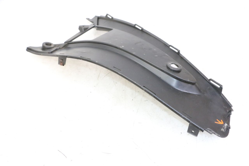 photo de TAPA REPOSAPIES CONEXION IZQUIERDA GILERA NEXUS 300 (2008 - 2013)