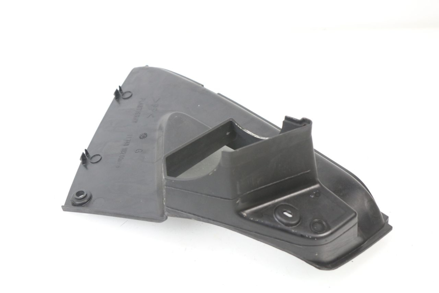 photo de TAPA REPOSAPIES CONEXION IZQUIERDA PEUGEOT JET FORCE CARBU 50 (2003 - 2016)