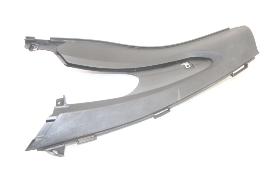 photo de TAPA REPOSAPIES CONEXION IZQUIERDA GILERA RUNNER SP 50 (2006 - 2008)