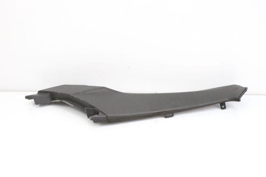 photo de TAPA REPOSAPIES CONEXION IZQUIERDA APRILIA SR R 2T LC 50 (2018 - 2021)