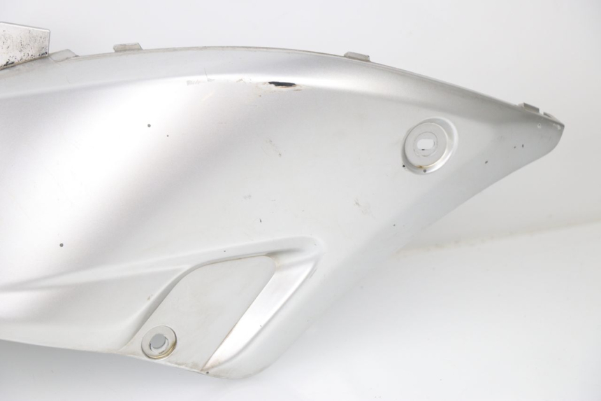 photo de TAPA REPOSAPIES CONEXION IZQUIERDA YAMAHA X-CITY XCITY 125 (2007 - 2008)