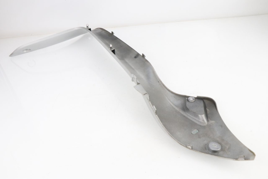 photo de TAPA REPOSAPIES CONEXION IZQUIERDA YAMAHA X-CITY XCITY 125 (2007 - 2008)