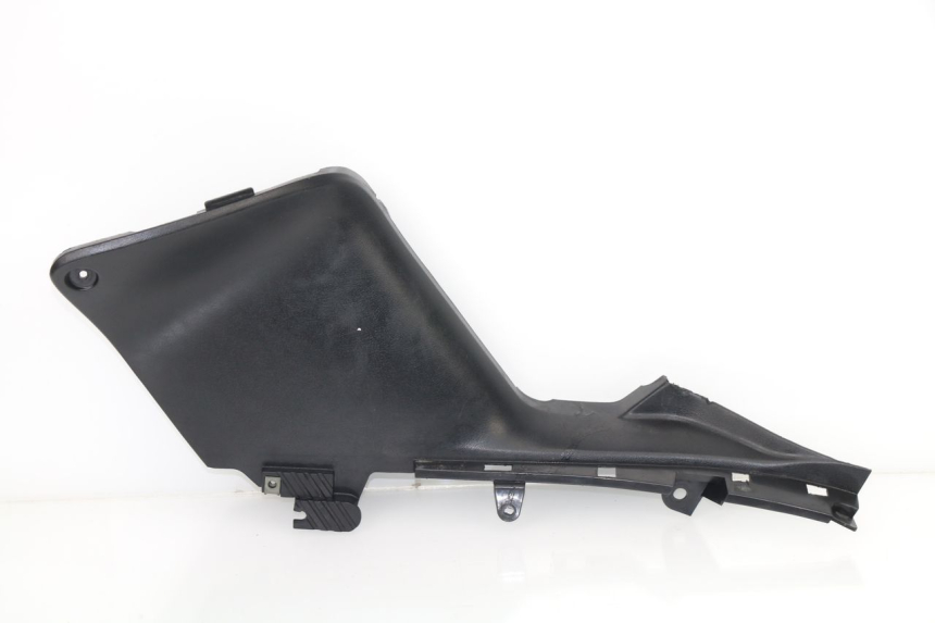 photo de TAPA REPOSAPIES CONEXION IZQUIERDA YAMAHA XP T-MAX TMAX 500 (2004 - 2007)