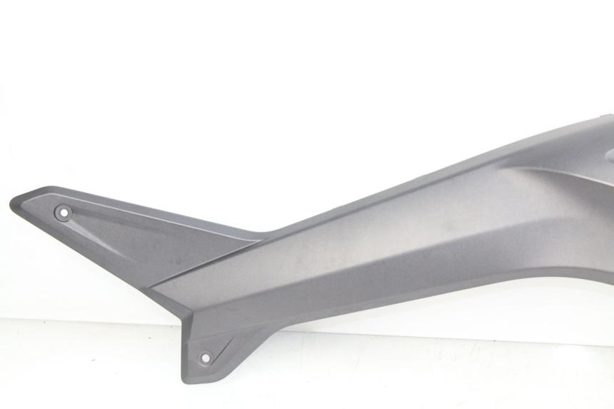 photo de TAPA REPOSAPIES CONEXION IZQUIERDA YAMAHA XP T-MAX TMAX ABS 530 (2012 - 2015)