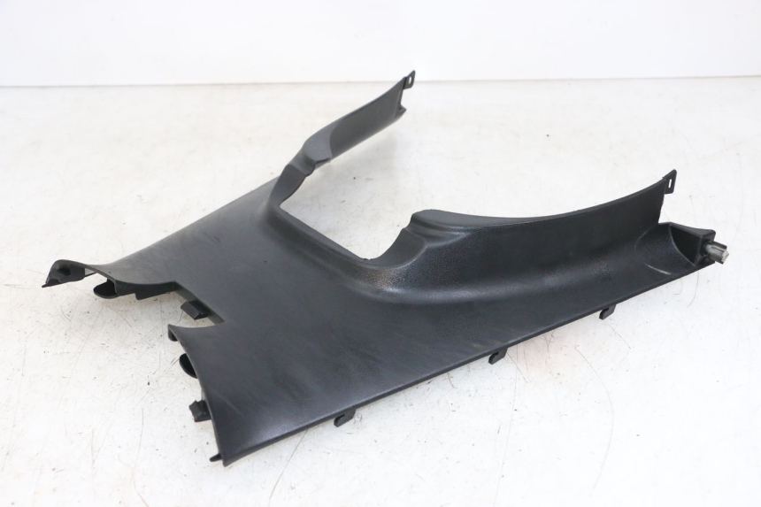 photo de TAPA REPOSAPIES CONEXION KYMCO DINK STREET ABS 125 (2011 - 2018)