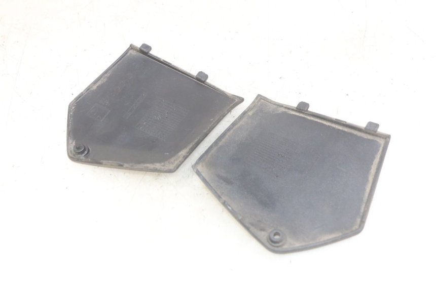photo de CONEXIÓN DEL ESCALÓN PIAGGIO MP3 LT 400 (2007 - 2012)
