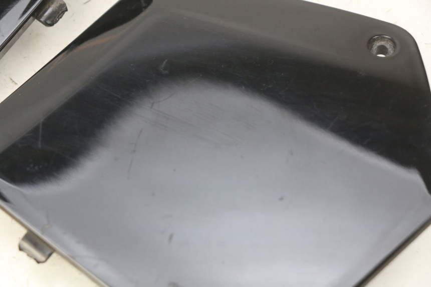 photo de CONEXIÓN DEL ESTRIBO PIAGGIO MP3 500 (2011 - 2015)