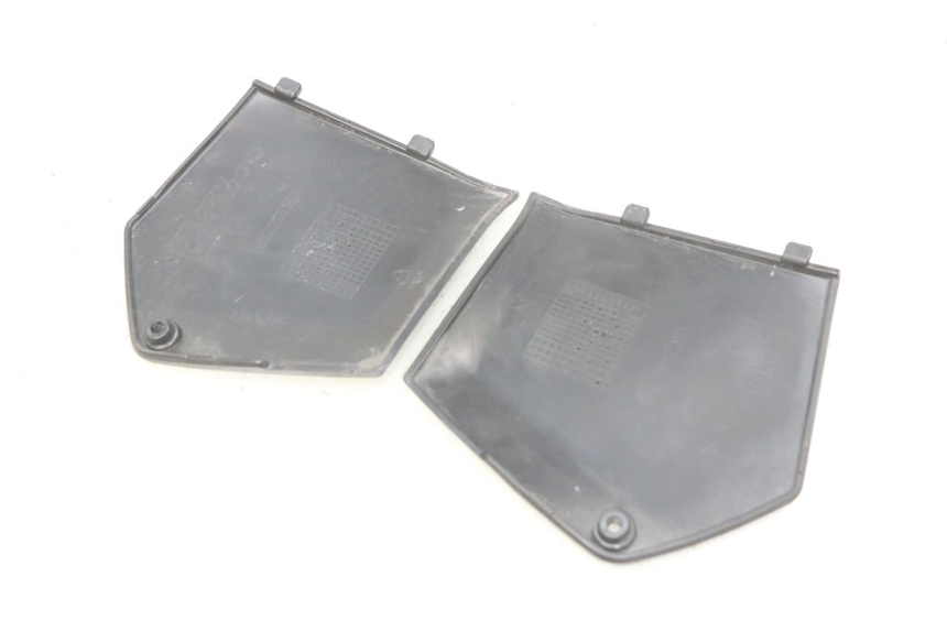 photo de CONEXIÓN DEL ESTRIBO PIAGGIO MP3 500 (2011 - 2015)