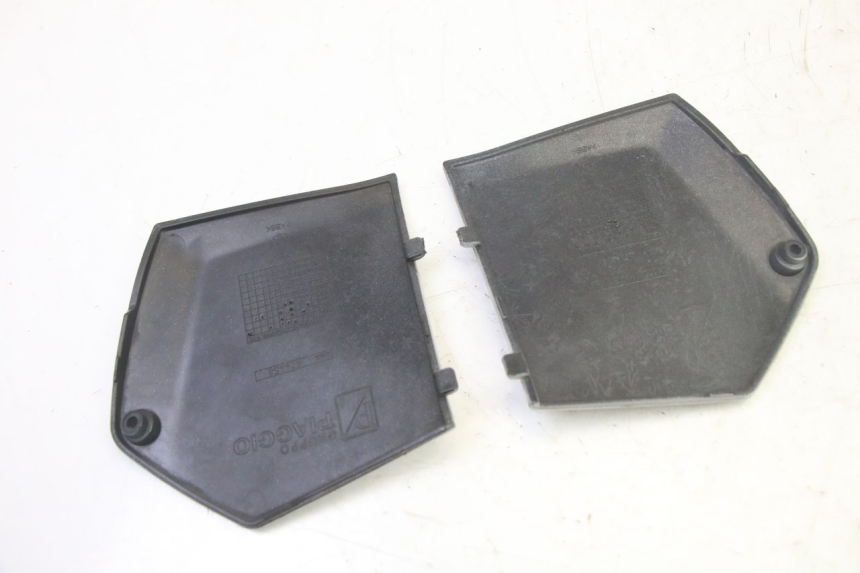 photo de CONEXIÓN DEL ESCALÓN PIAGGIO MP3 RL 250 (2007 - 2010)