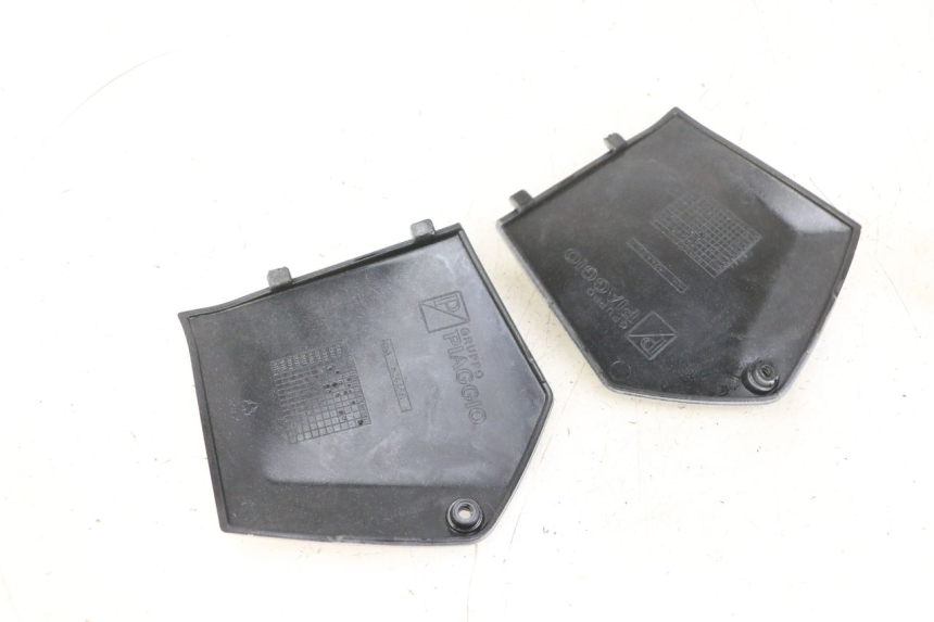 photo de CONEXIÓN DEL ESCALÓN PIAGGIO MP3 RL 250 (2007 - 2010) - Otra perspectiva