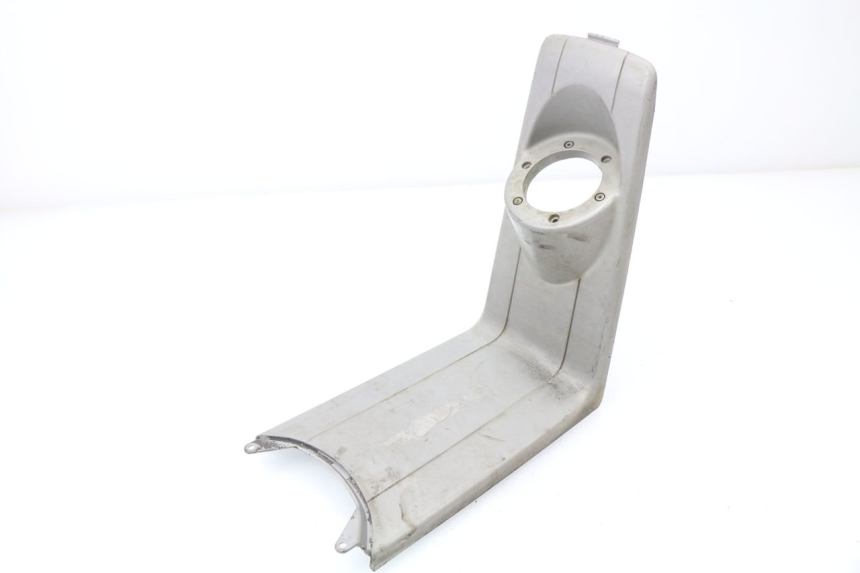 photo de TAPA REPOSAPIES CONEXION PIAGGIO NRG 50 (2004 - 2017)