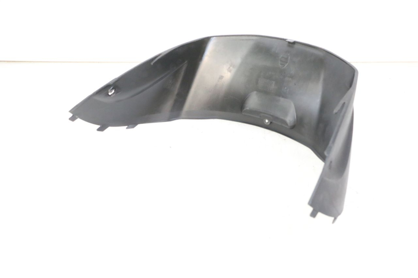 photo de TAPA REPOSAPIES CONEXION PIAGGIO ZIP 4T 50 (2018 - 2020)