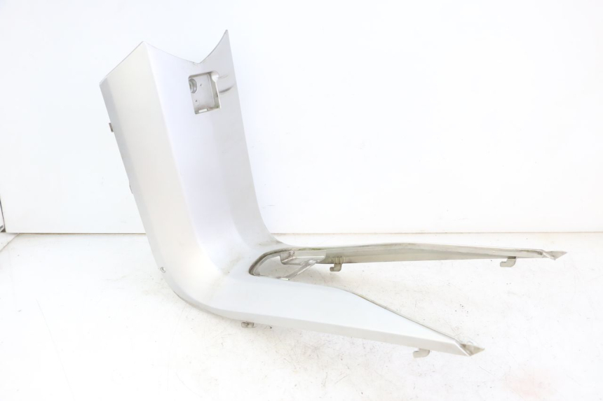 photo de TAPA REPOSAPIES CONEXION PEUGEOT SATELIS 250 (2006 - 2012)