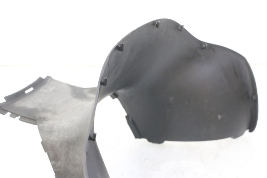 photo de TAPA REPOSAPIES CONEXION APRILIA SCARABEO GT TOURING 125 (1999 - 2005)