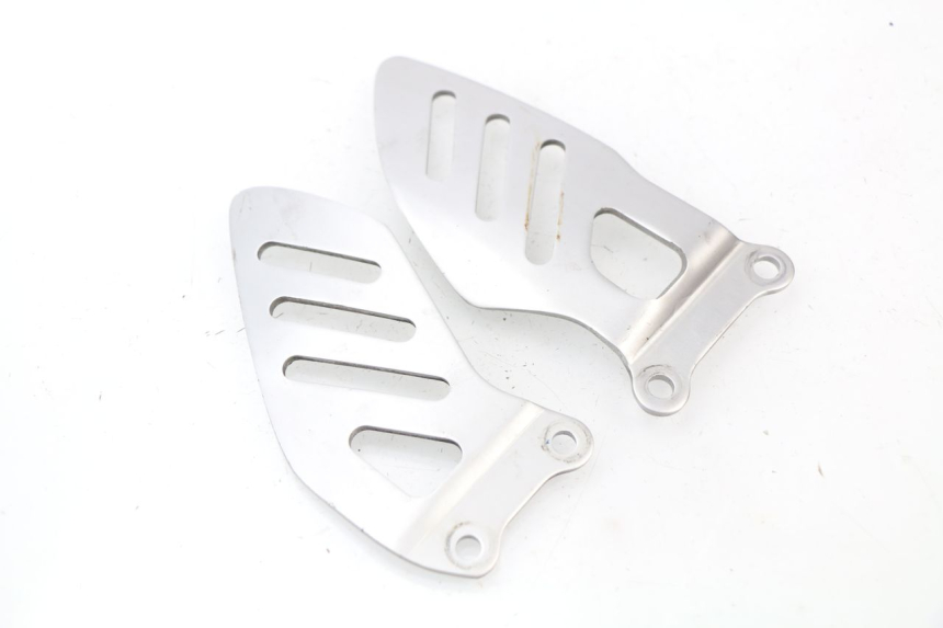 photo de TAPA REPOSAPIES CONEXION SUZUKI GSX-R GSXR 600 (2008 - 2010)