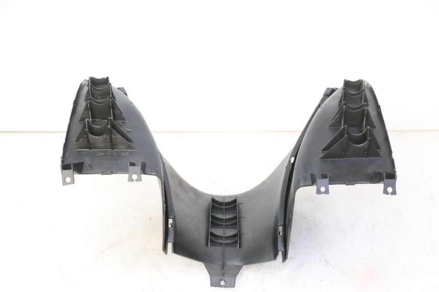 photo de TAPA REPOSAPIES CONEXION YAMAHA YP MAJESTY 125 (2007 - 2010)