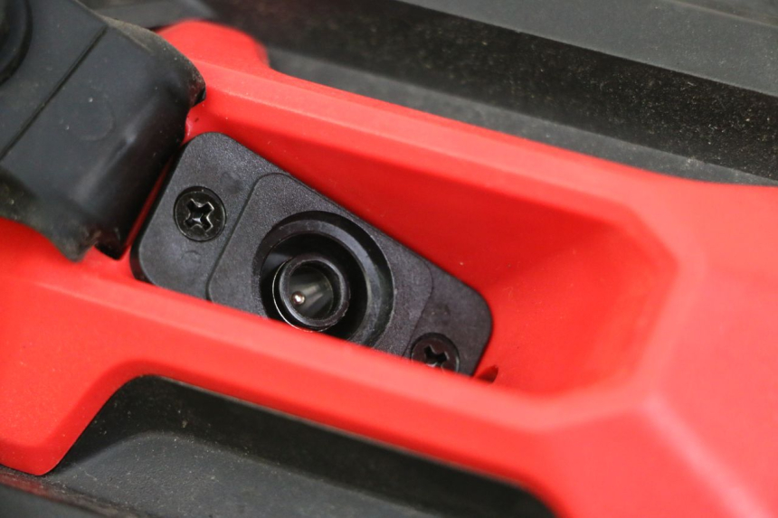 photo de TAPA REPOSAPIES CONEXION SEGWAY NINEBOT ZT3 PRO 1