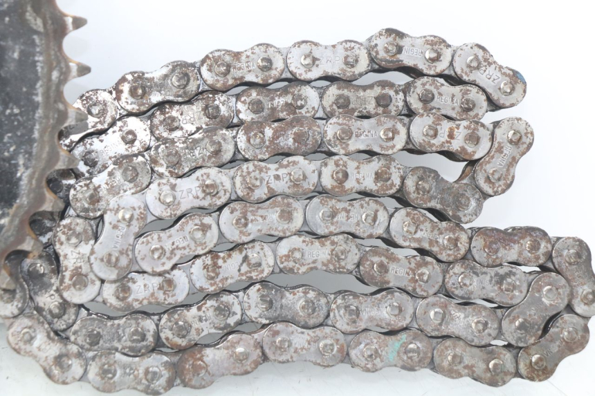 photo de KIT TRANSMISI APRILIA SRV 850 (2012 - 2017) - Primer plano técnico